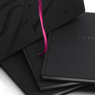 Victorias-secret-sexy-slipcase-gray-foil-stamp-detail